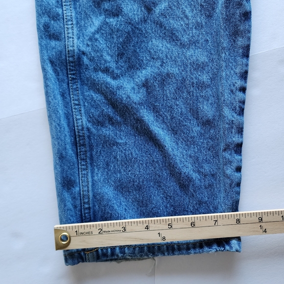 Urban Outfitters BDG High Rise Baggy Jeans. Size 29 - Picture 13 of 16